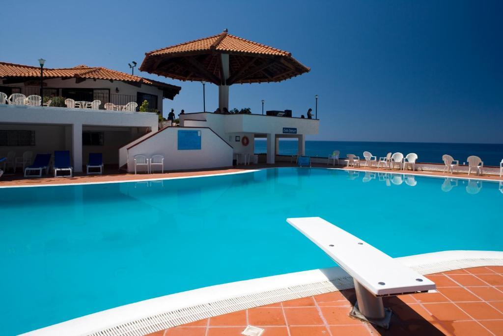 Th Gioiosa Mare - Capo Calava Village جويوزا ماريا المظهر الخارجي الصورة