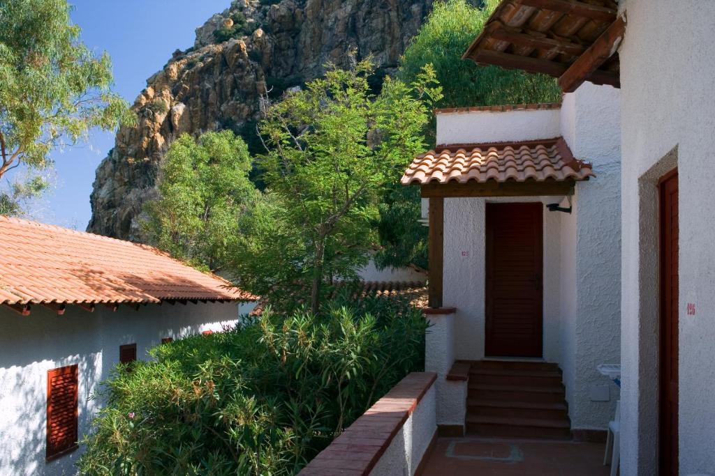 Th Gioiosa Mare - Capo Calava Village جويوزا ماريا المظهر الخارجي الصورة